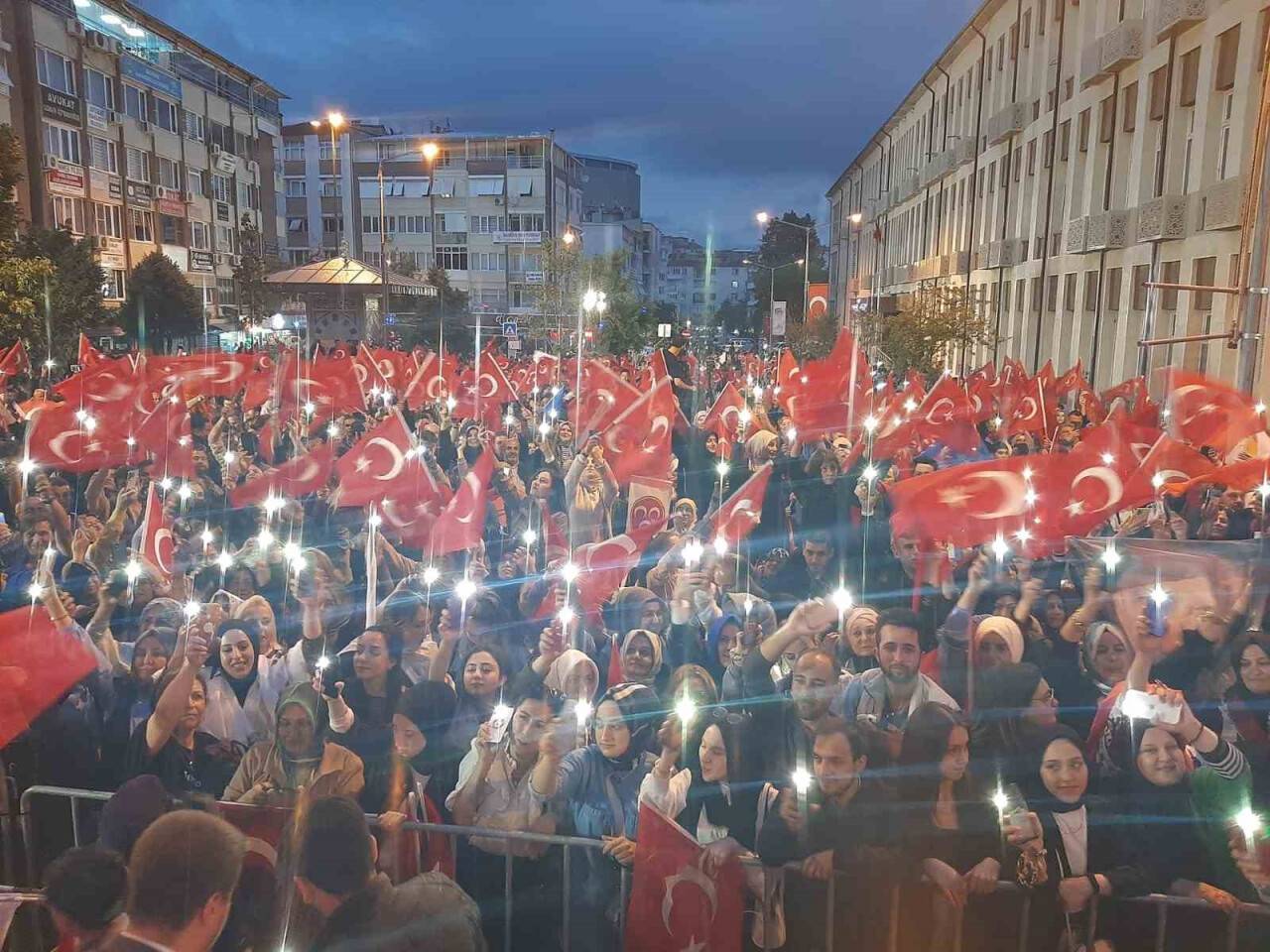 Erdoğan sevgisi sel oldu