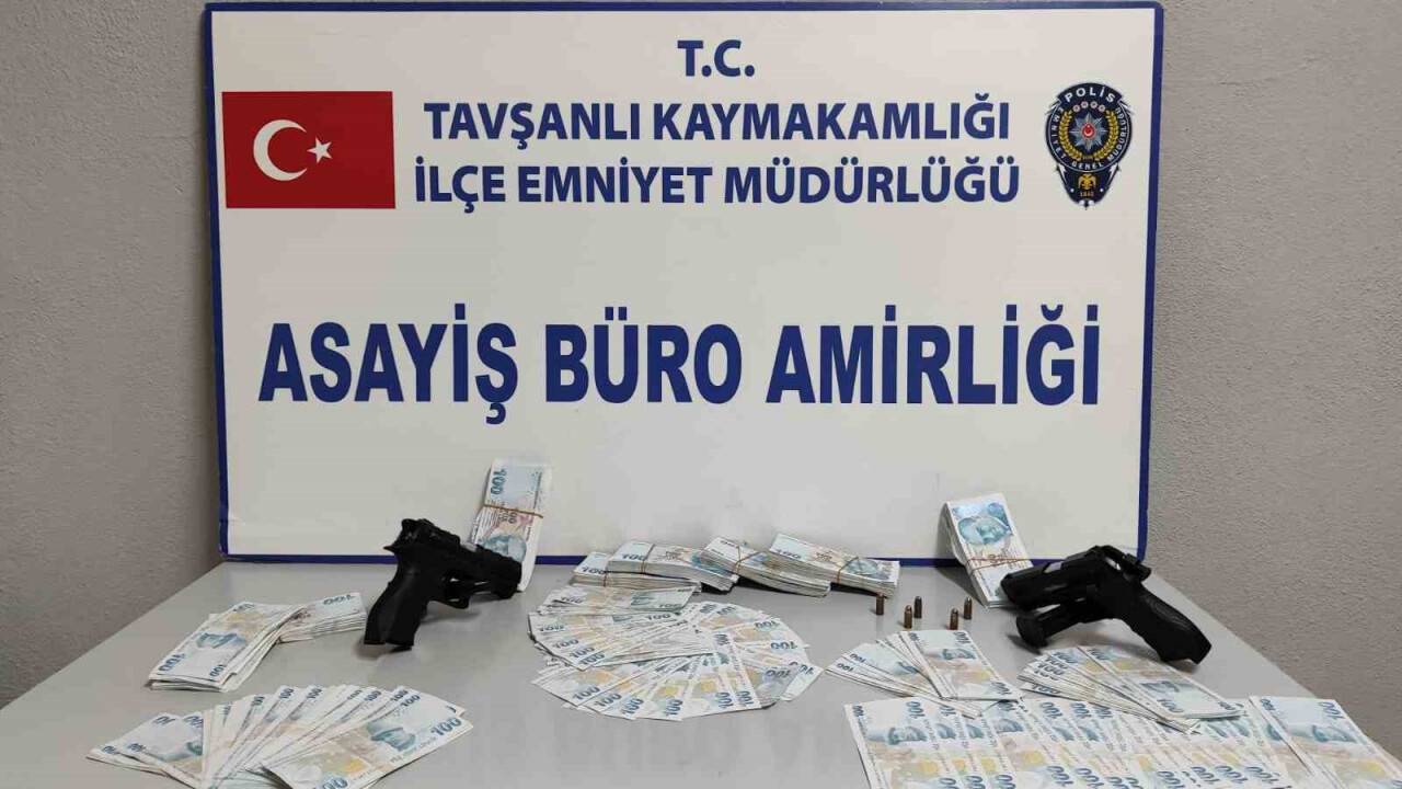 Sahte para operasyonunda 2 gözaltı