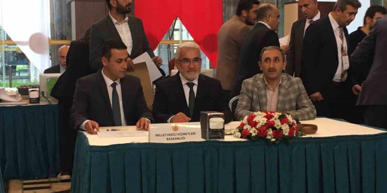 Milletvekili kayıtları devam ediyor: HÜDA-PAR’lı vekiller kayıtlarını yaptırdı