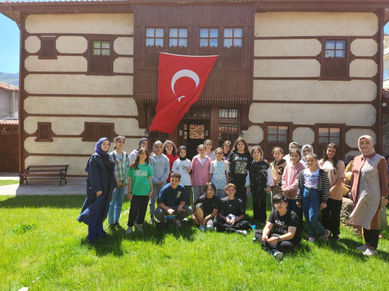 Kültür elçilerinden müze ziyareti