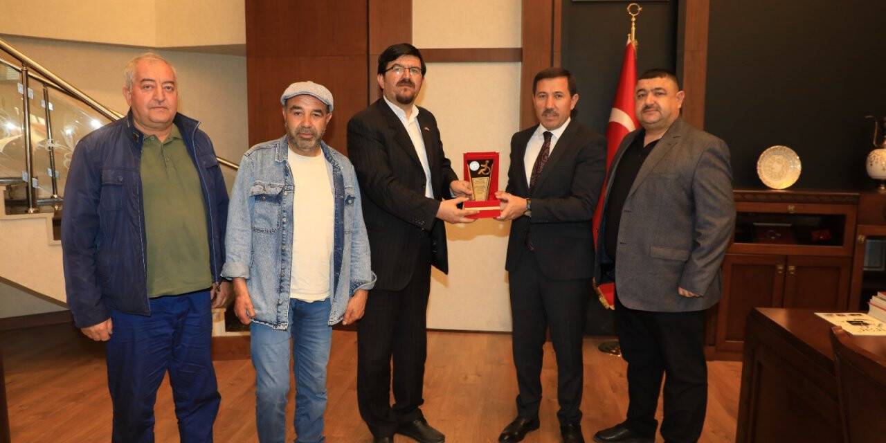 Kılca’ya ‘Engelli Dostu Başkan’ plaketi