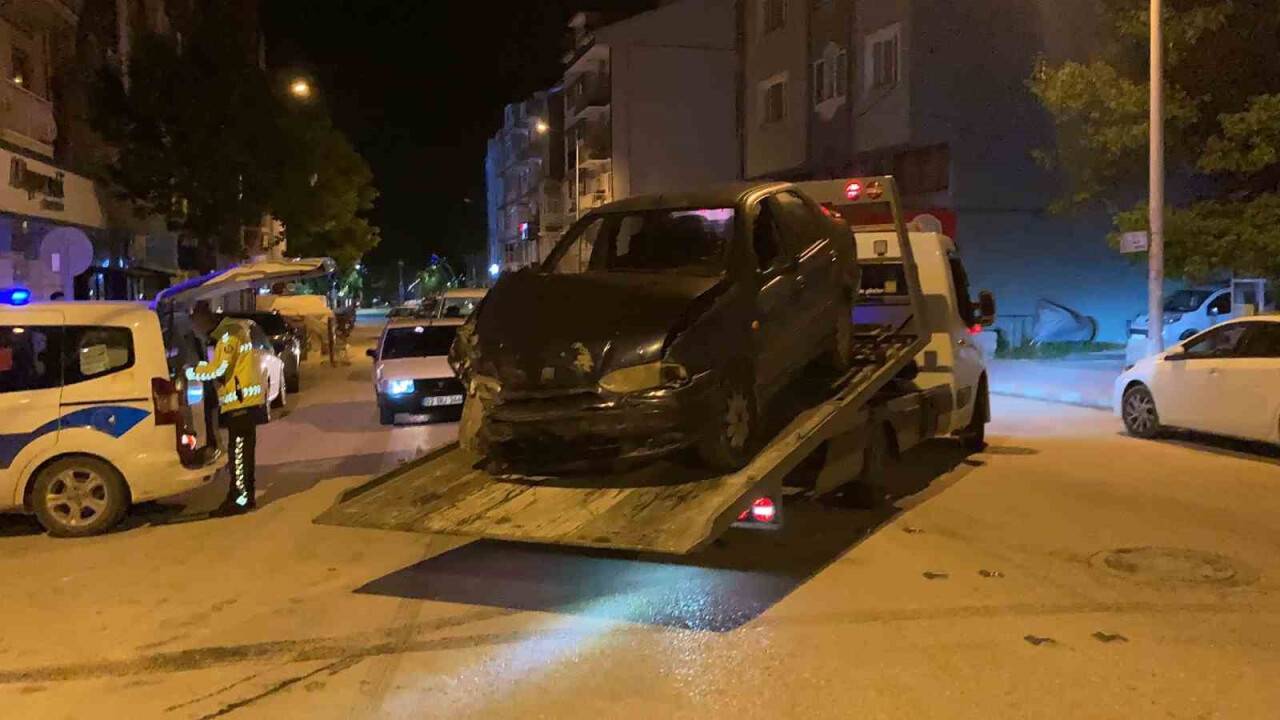 Alkollü sürücünün karıştığı kazada 1 kişi yaralandı