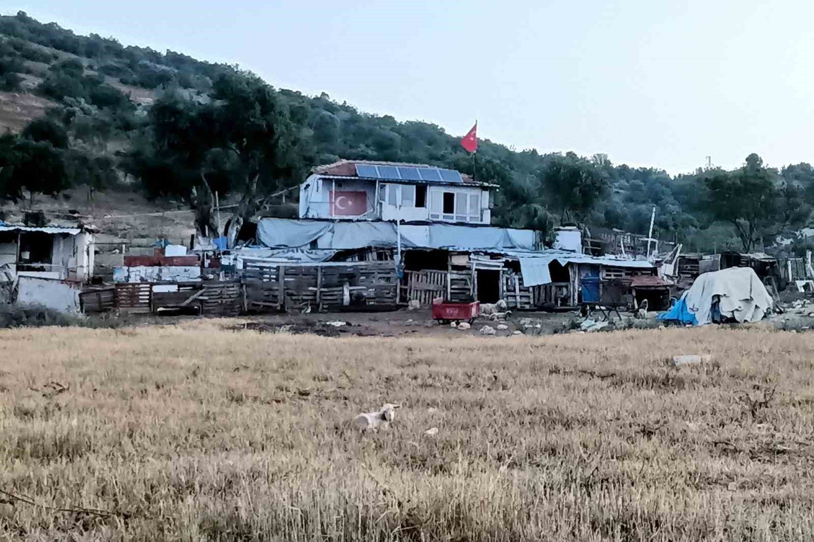 İzmir’de çiftlik evinde korkunç cinayet
