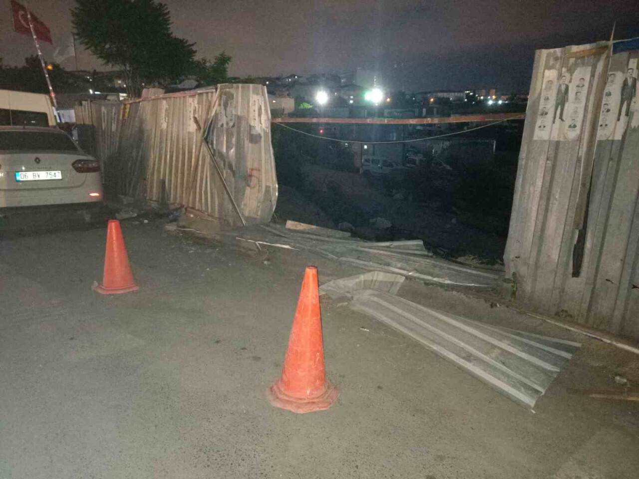 Ticari taksiye çarpan otomobil şantiye alanına uçtu: 1 yaralı