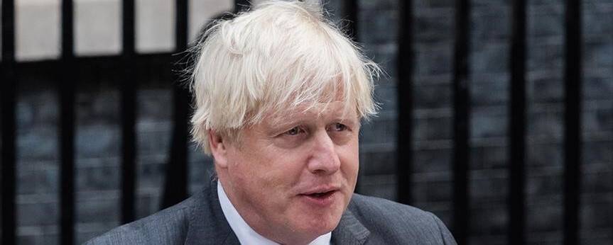 Eski İngiltere Başbakanı Johnson, milletvekilliğinden istifa etti