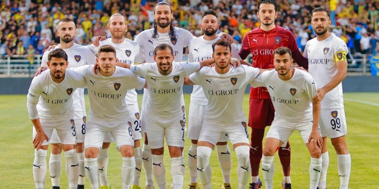 Bucaspor 1928,  Konya'da 1. Lig için sahaya çıkıyor