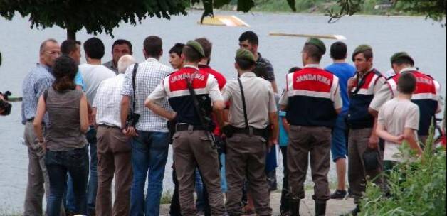 Gölette kaybolan gencin cesedi bulundu