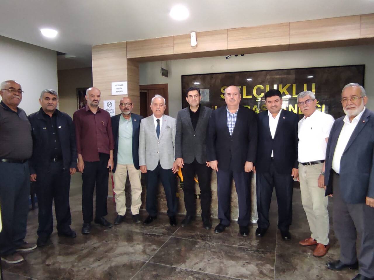 Muhtarlardan, AK Parti Selçuklu ’ya hayırlı olsun ziyareti