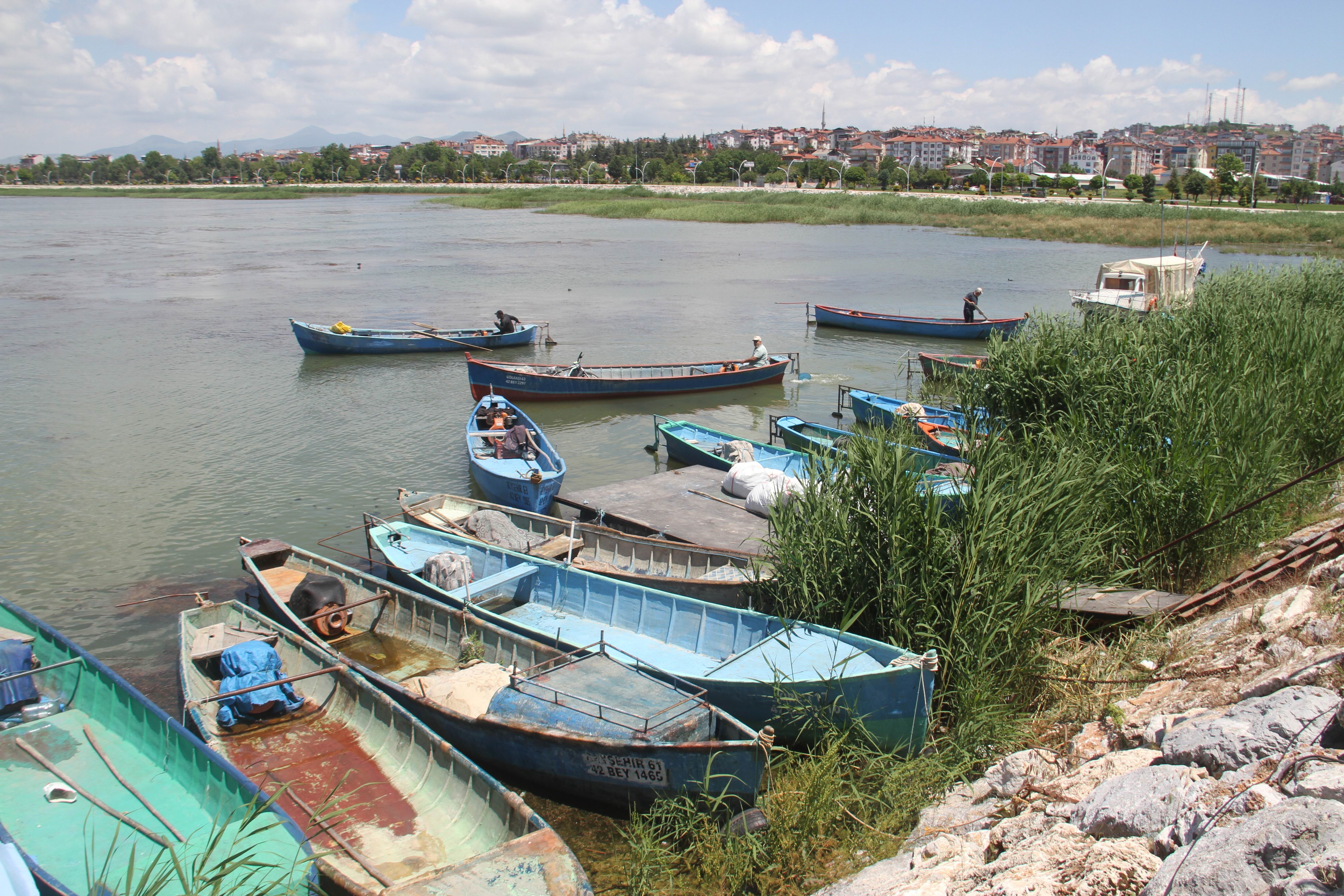 Beyşehir Gölü’nde balık avı sezonu açıldı