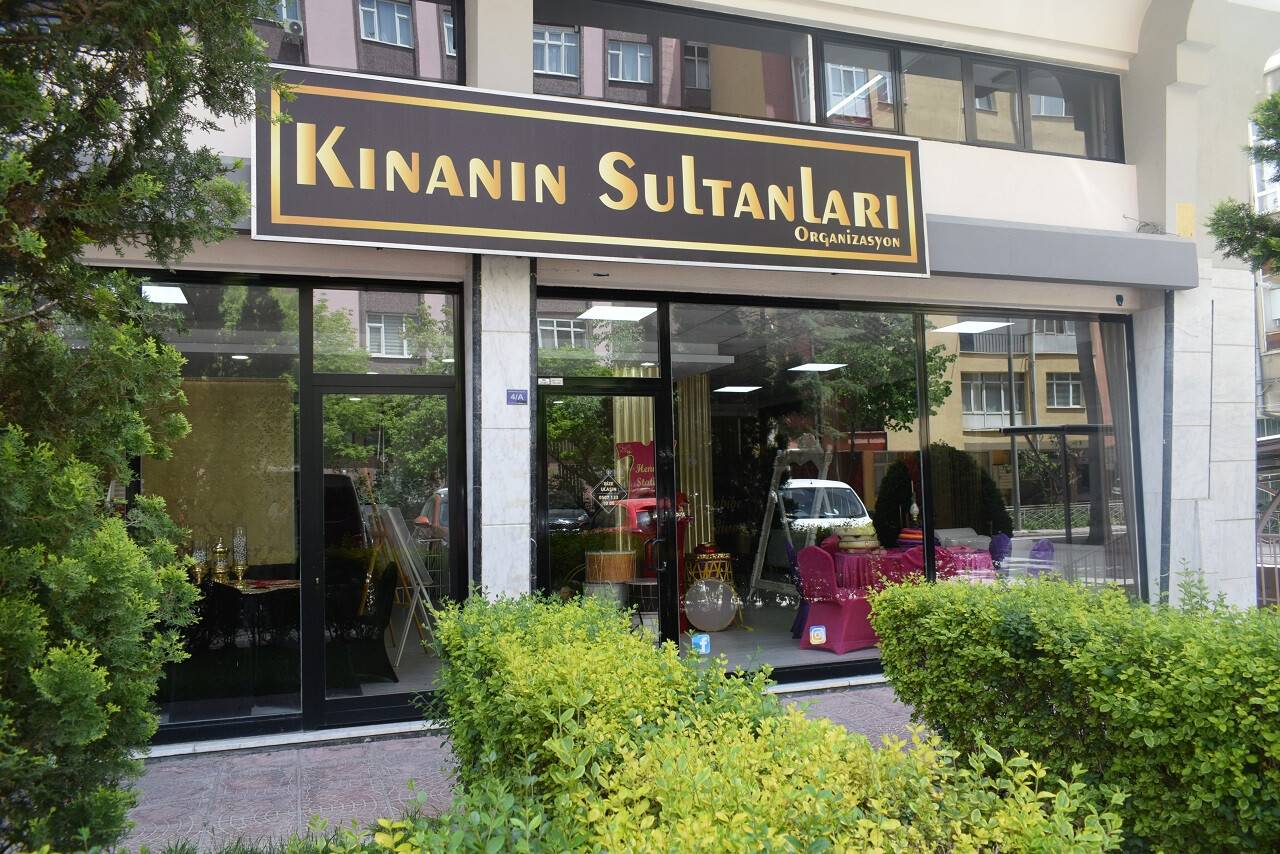 Kınanın Sultanları ile kendinizi özel hissedin