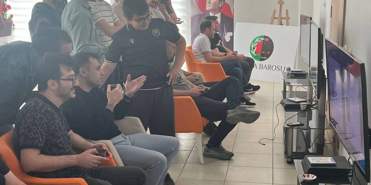 Konyasporlu Hukukçular Derneği’nden E-spor turnuvası
