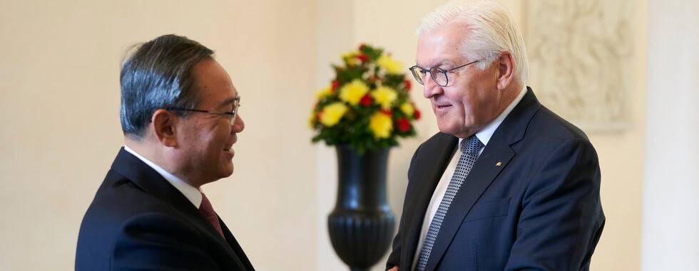 Almanya Cumhurbaşkanı Steinmeier ile Çin Başbakanı Li Berlin’de bir araya geldi