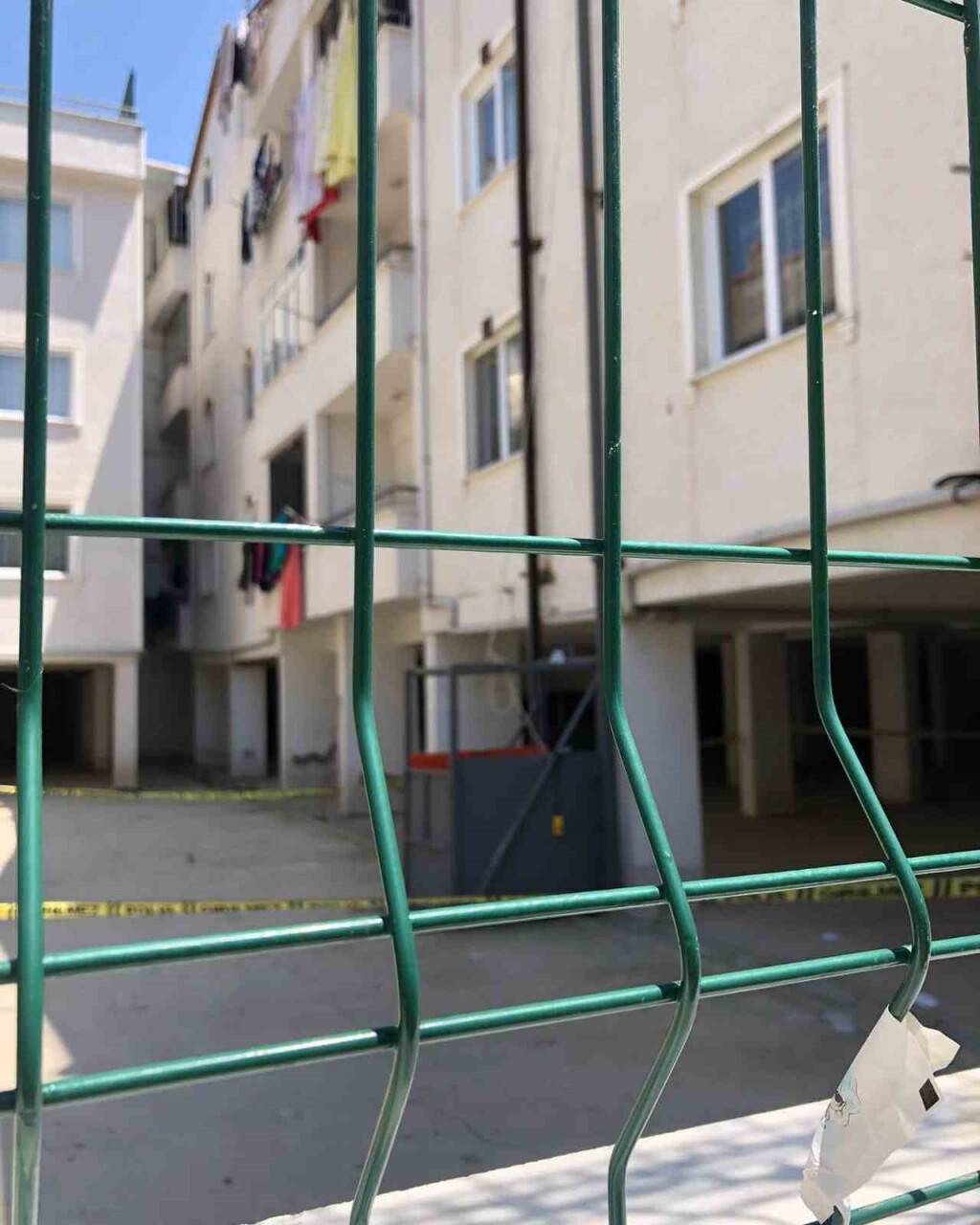 Asansörün halatı koptu, 2 kişi öldü, 2 kişi yaralandı