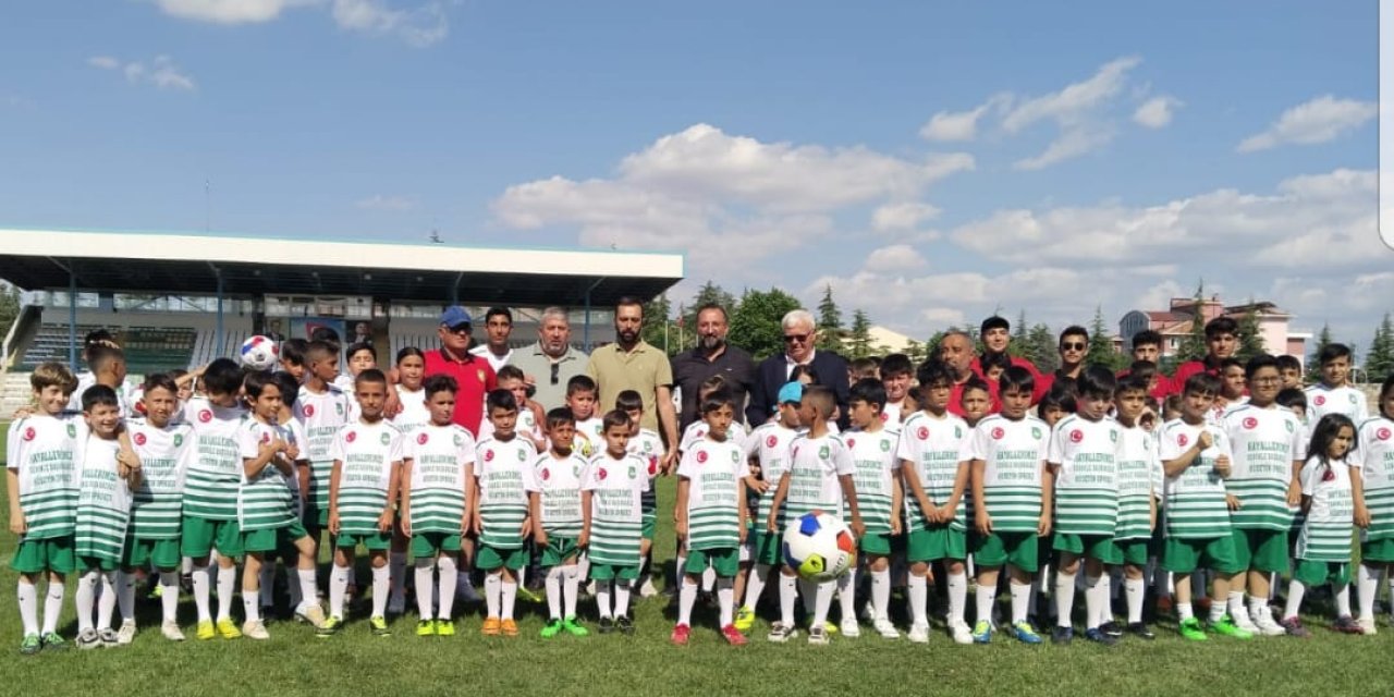 Ereğlispor Yaz Futbol Okulu açıldı