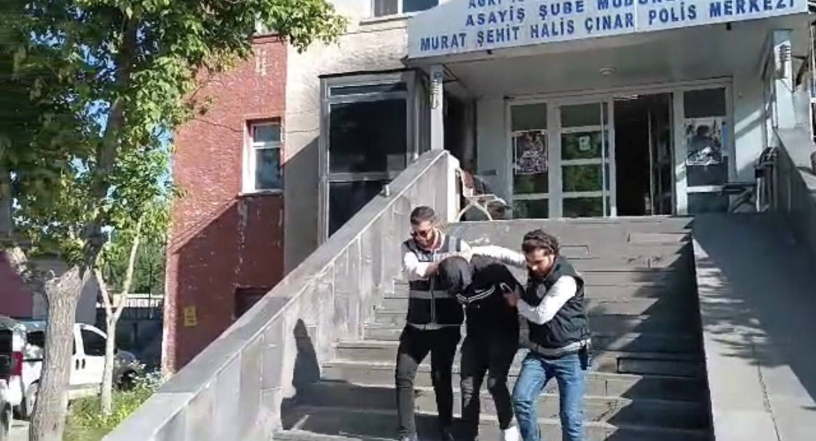 Oto faresi yakalandı