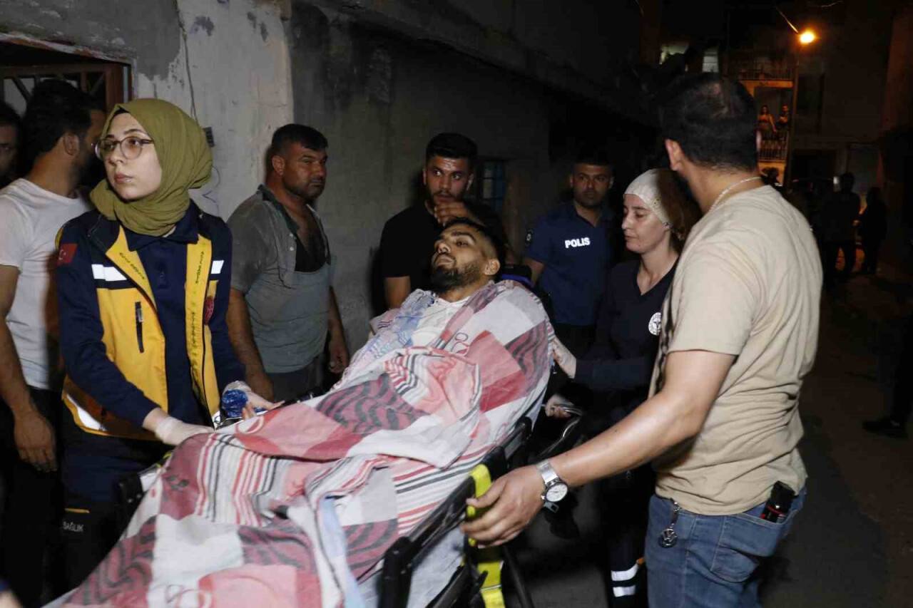 Alacak verecek kavgasında silahlar konuştu