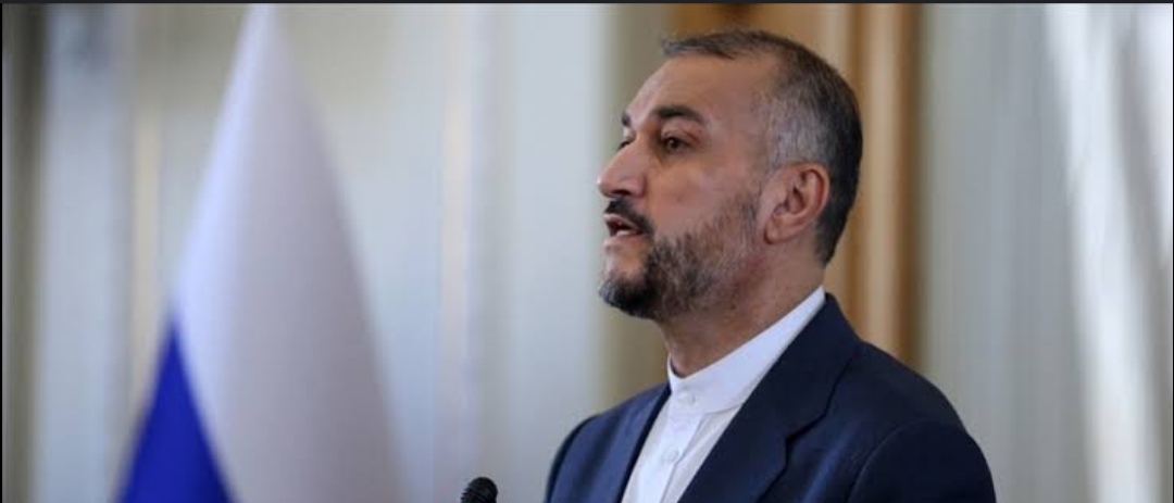 İran Dışişleri Bakanı, Kur'an-ı Kerim'e yönelik eyleme izin verilmesine tepki gösterdi
