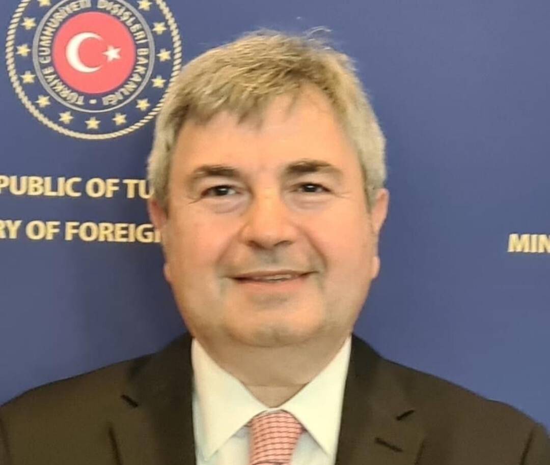 Denizde kalp krizi geçiren Lizbon Büyükelçisi Karagöz hayatını kaybetti