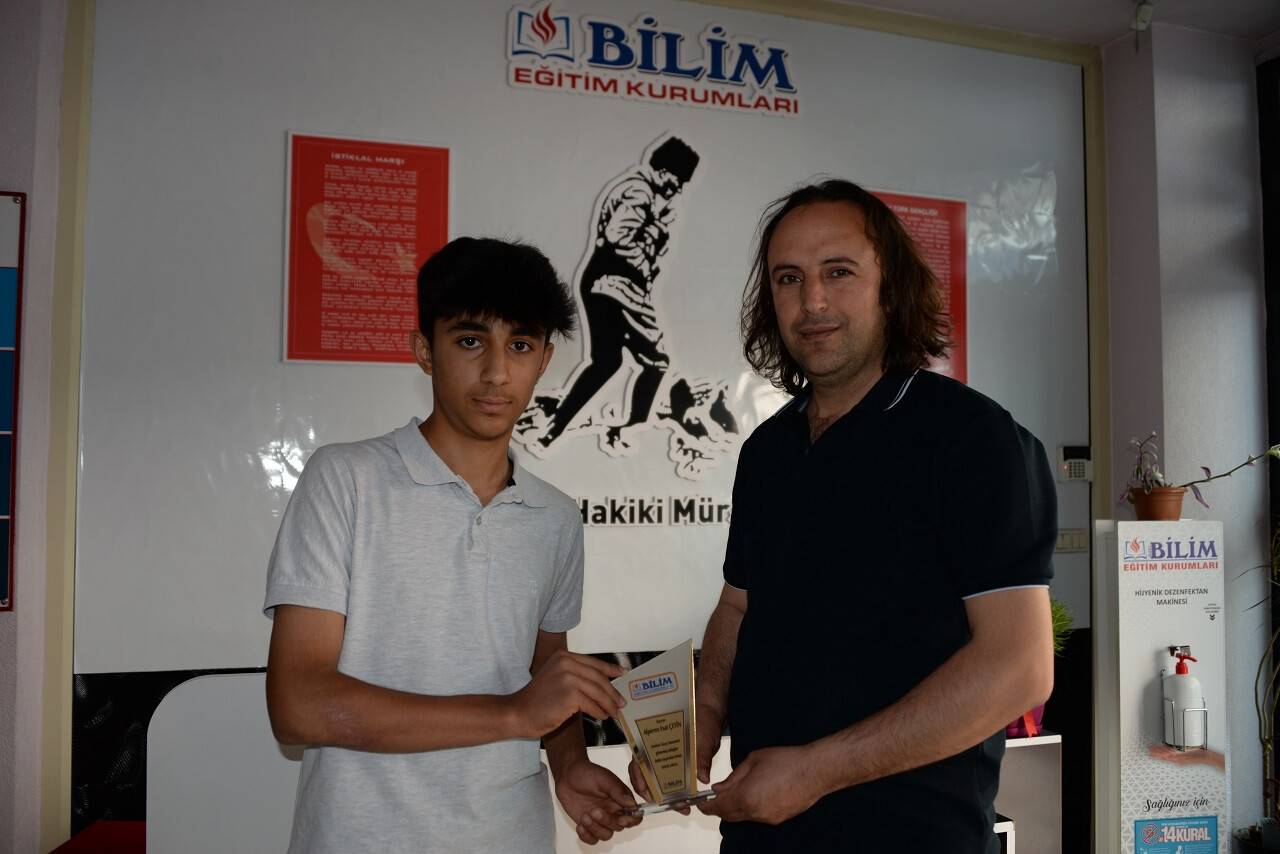 Bilim Eğitim Kurumu öğrencisinden büyük başarı