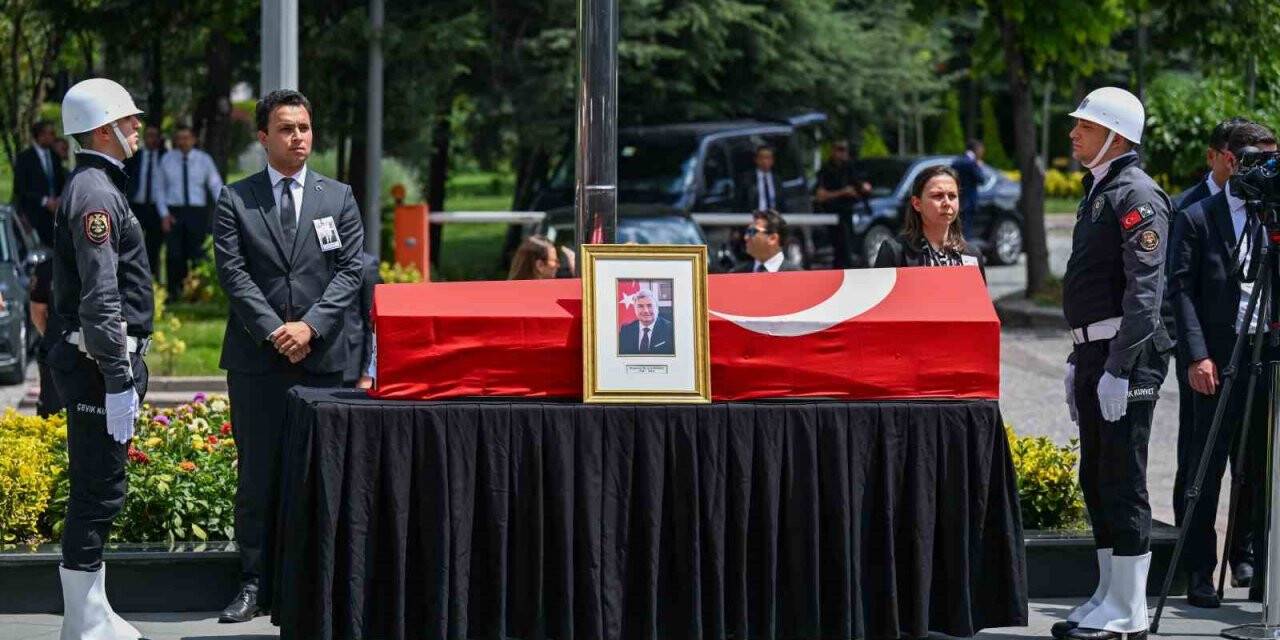 Hayatını kaybeden Lizbon Büyükelçisi Murat Karagöz için tören düzenlendi
