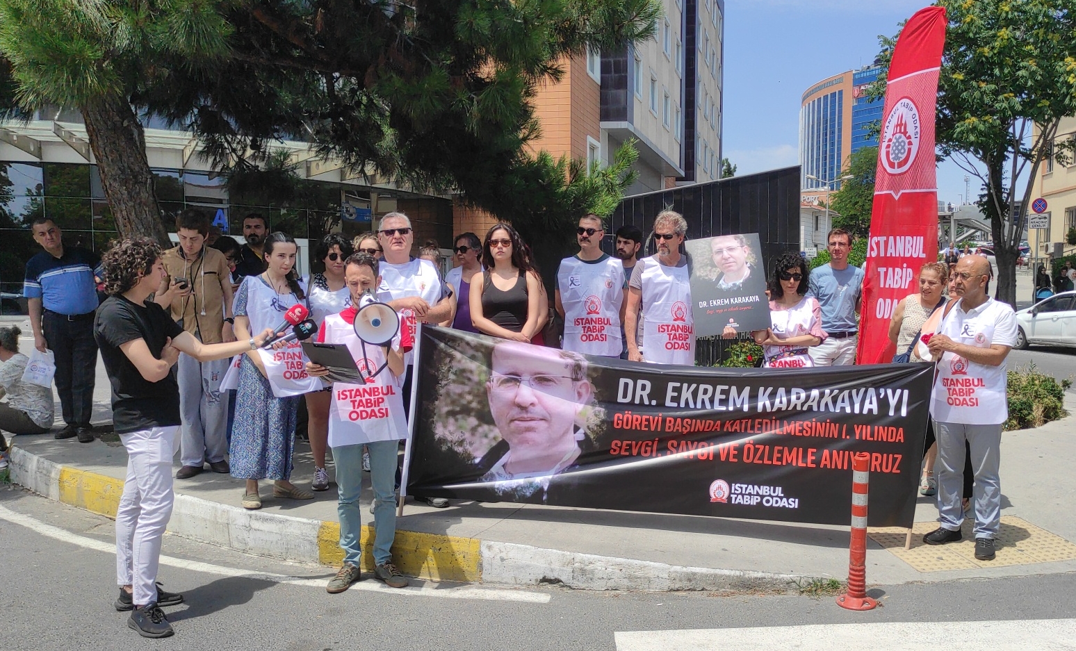İstanbul Tabip Odası şehit  doktor Karakaya'yı andı