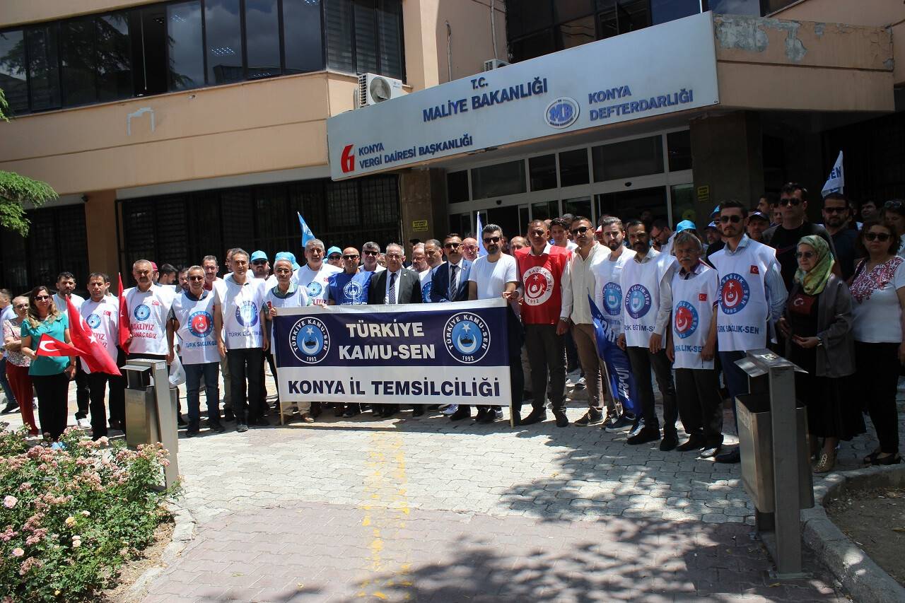 Memur maaş artışları yeniden hesaplanmalı