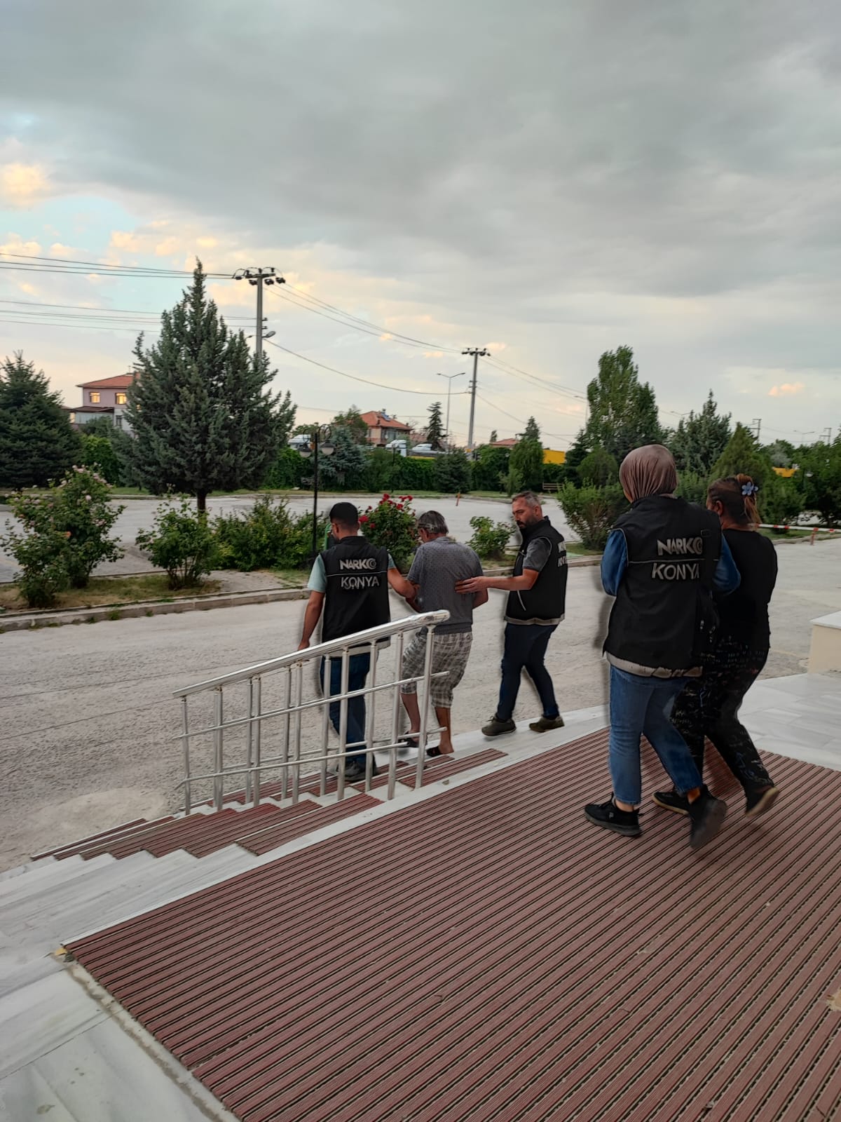 Zehir taciri karı-koca Konya Polisi'nin dikkatinden kaçmadı!