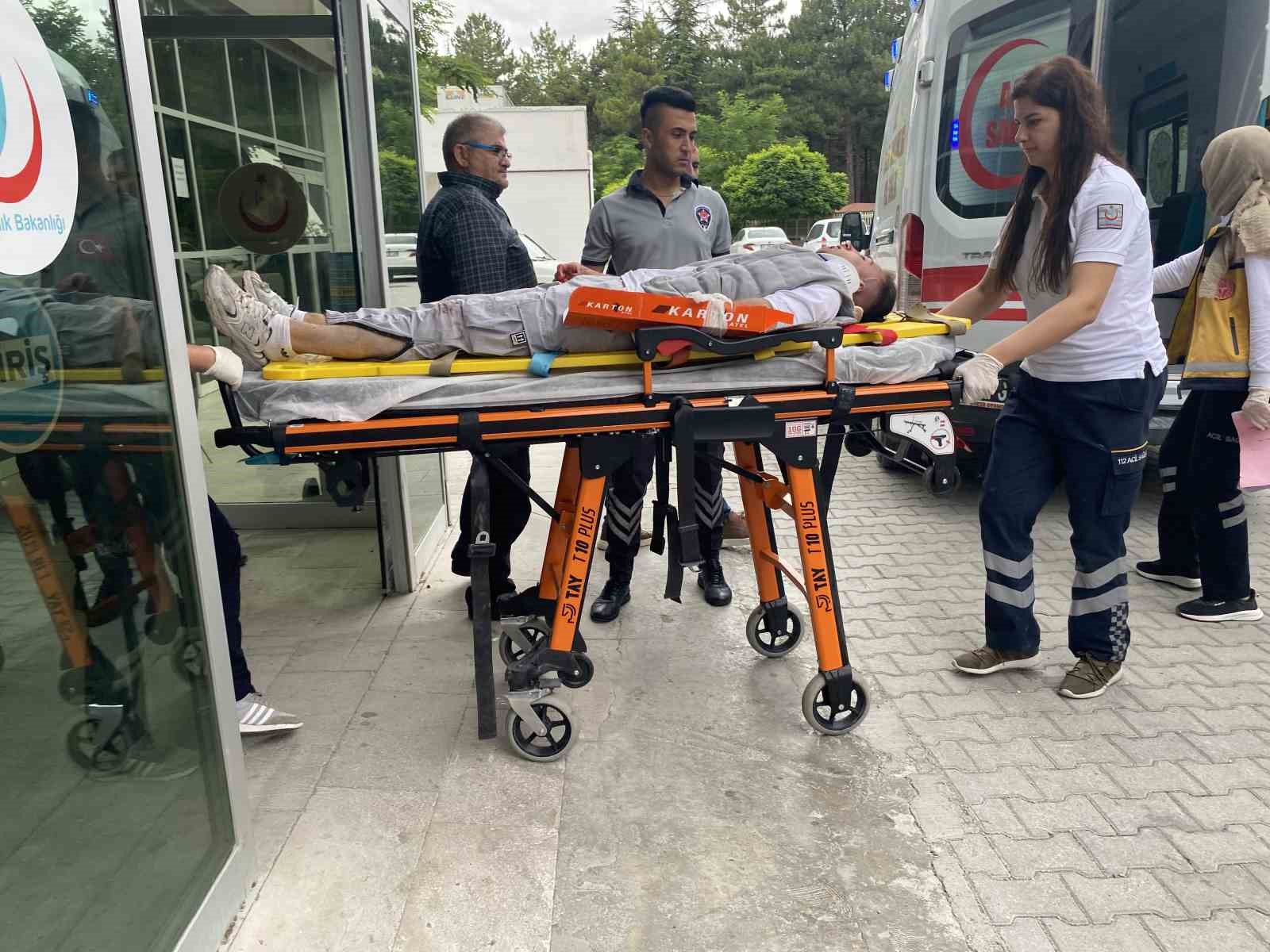 Konya’da kamyonla çarpışan bisiklet sürücüsü yaralandı