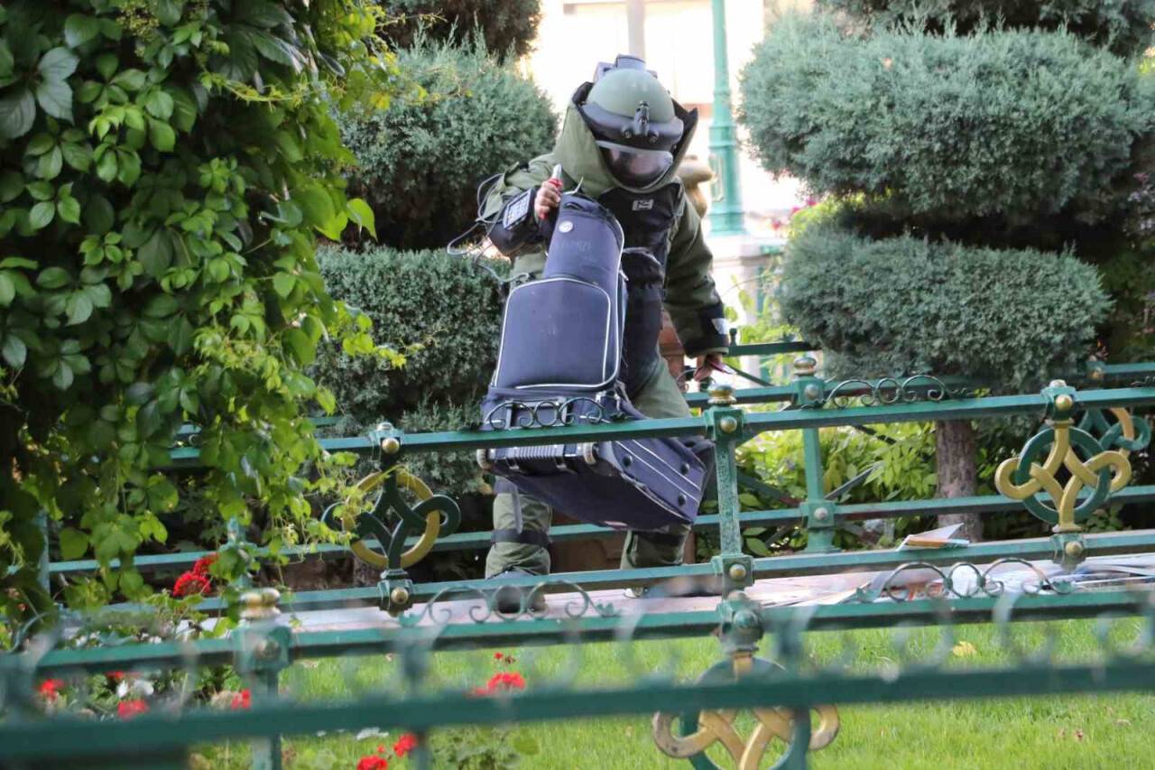 Fünye ile patlatılan şüpheli valizden üniversite hazırlık kitapları çıktı