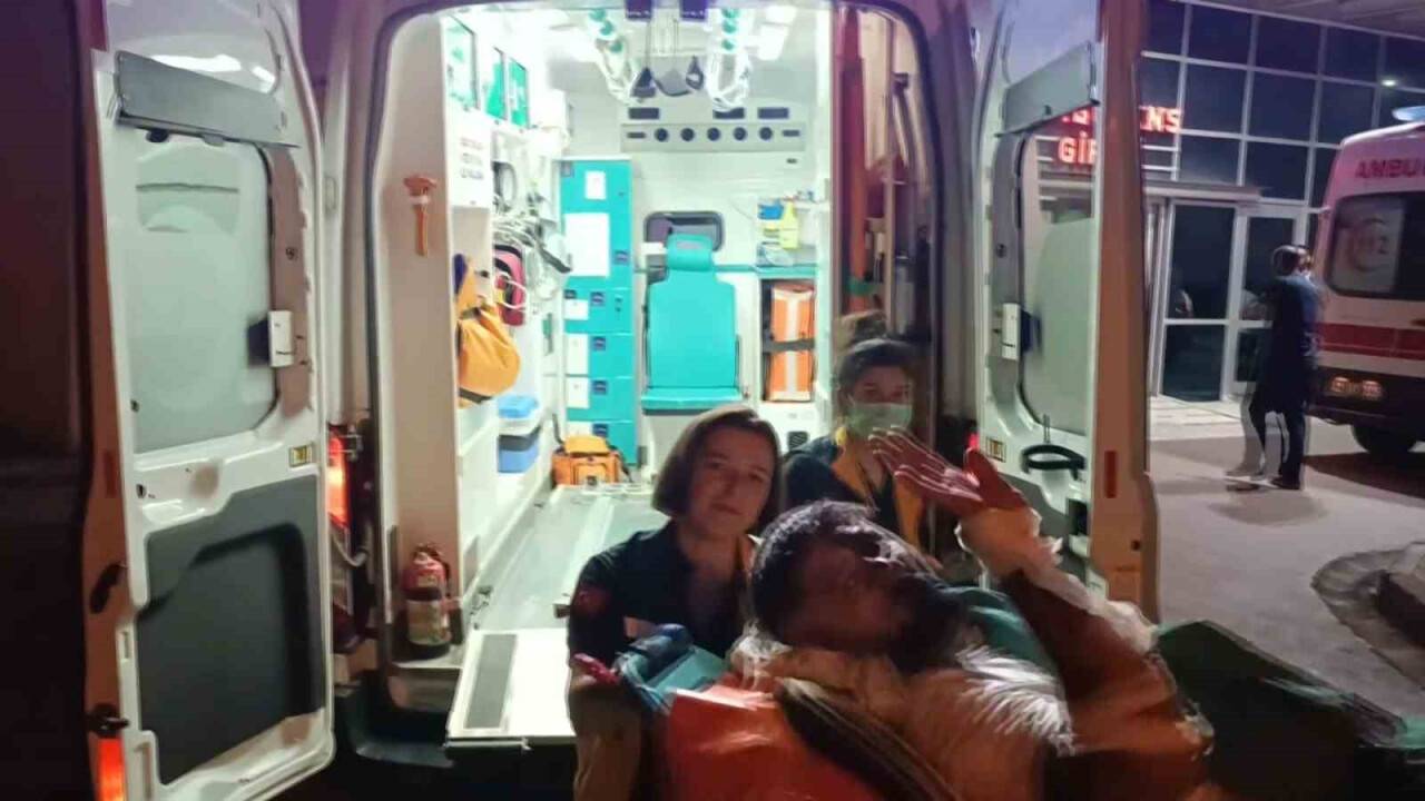 Ayağından vurulan kişi gazetecileri görünce Cumhurbaşkanına selam gönderdi