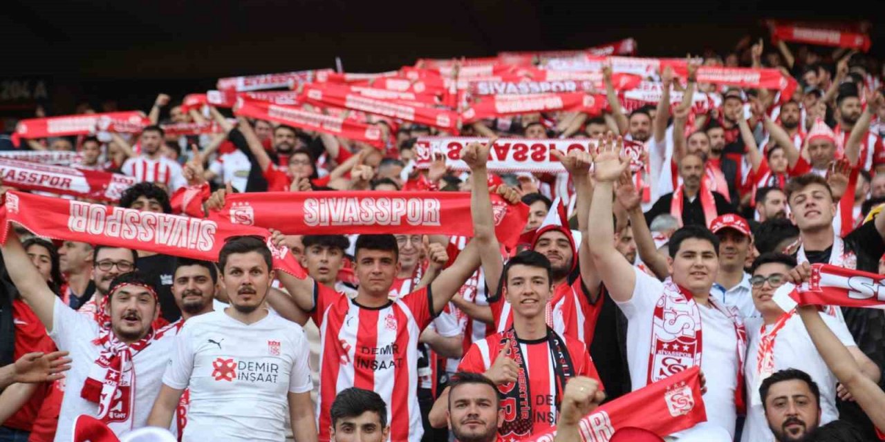 Sivasspor’da kombineler satışa çıktı