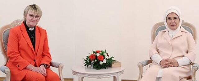 Emine Erdoğan, Kristersson’un eşi Birgitta Ed ile görüştü