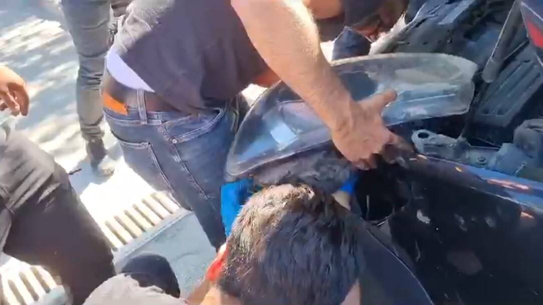 Kuyumcuları sahte altınla dolandıran 2 kişi yakalandı