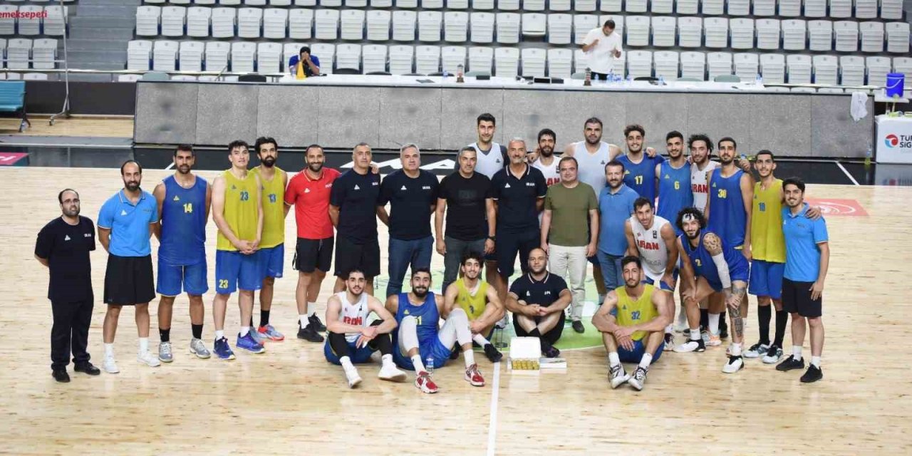 İran Milli Basketbol Takımı, Manisa’da