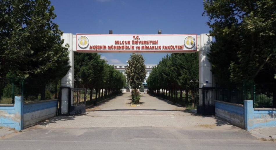 Akşehir Gıda Mühendisliği Bölümü'nü kazananlara bin lira burs