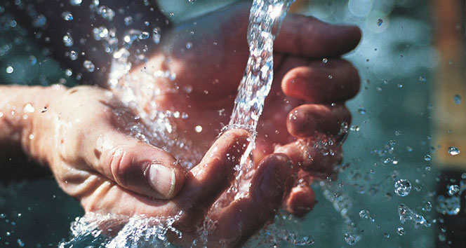 Sıcak havalarda su tüketimi hayati önem taşıyor