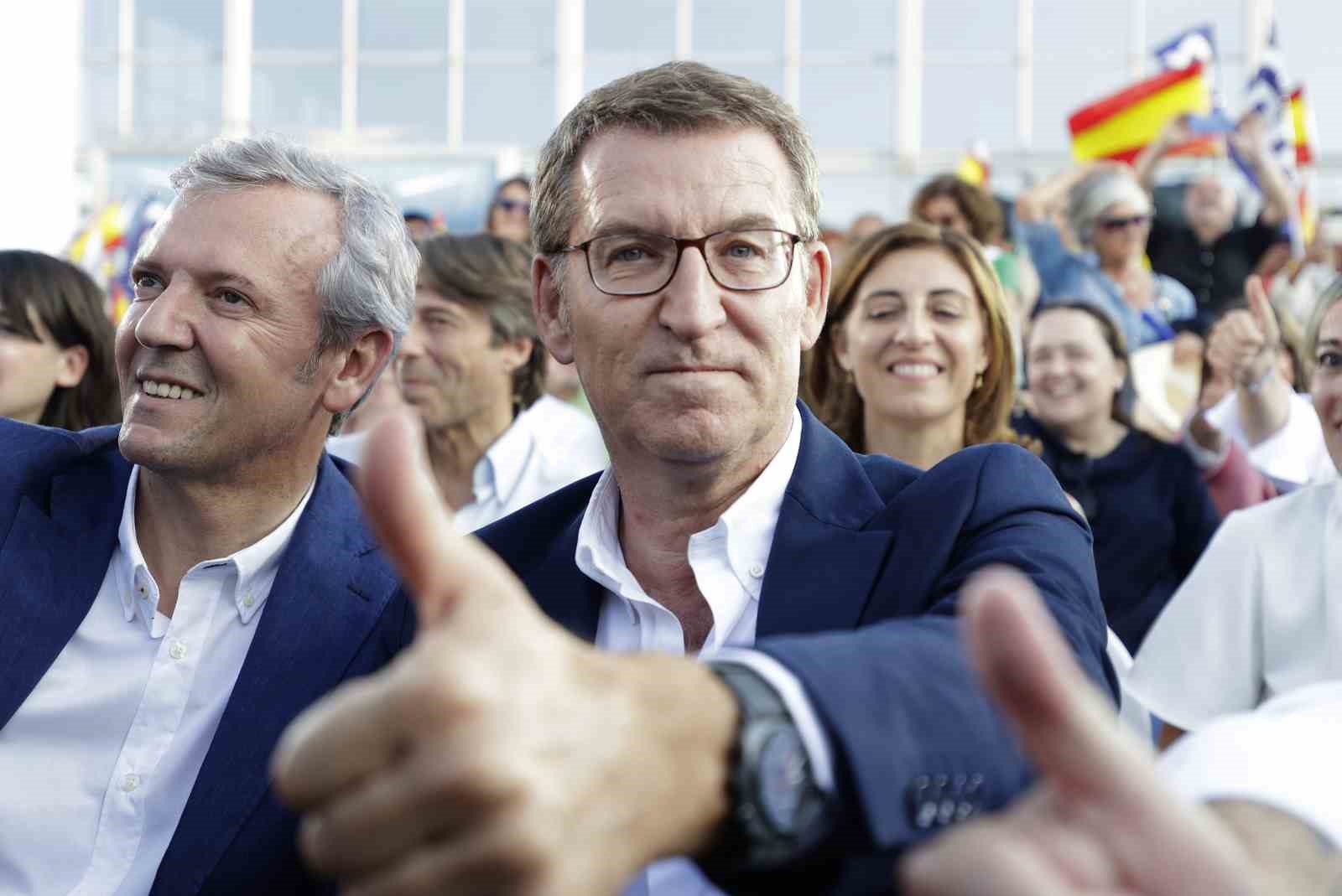 İspanya’da anketlere göre genel seçimi Halk Partisi’nin kazanması bekleniyor