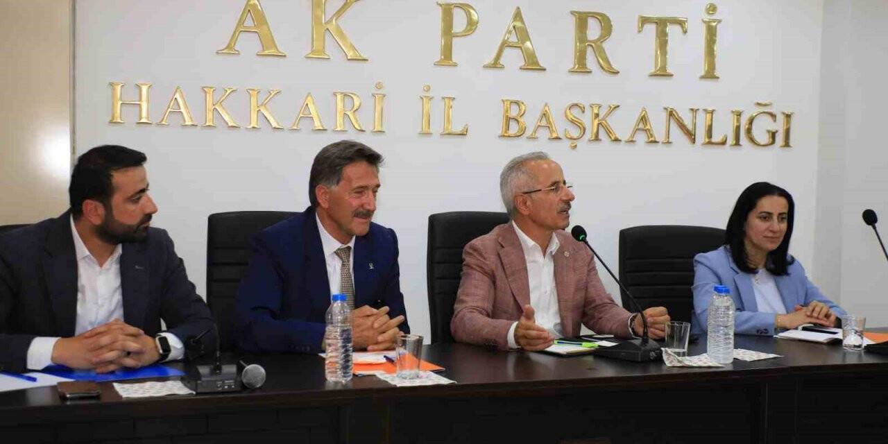 Bakan Uraloğlu, Hakkari’den Van'a geçti