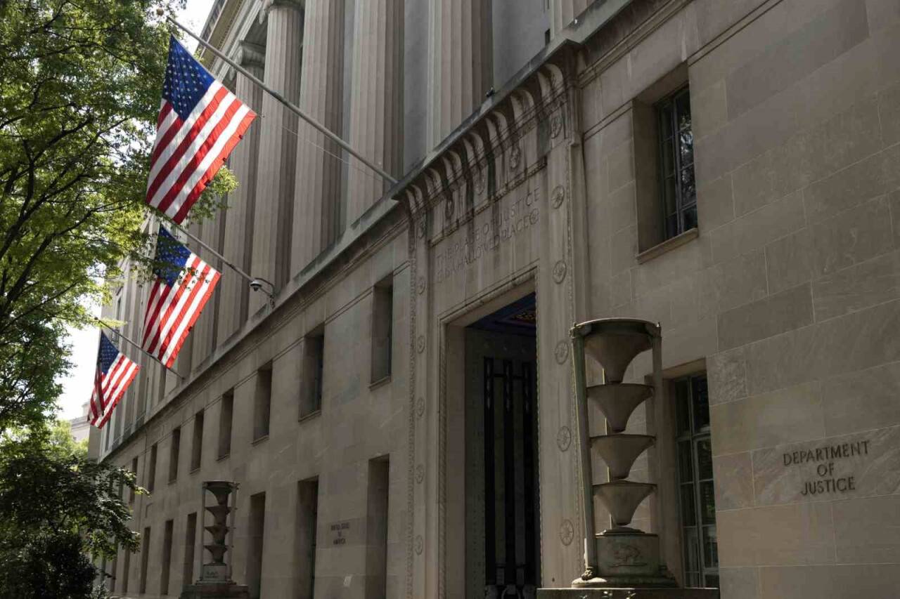 Trump, 2024’teki başkanlık kampanyalarını “hükümlü” olsa bile sürdürecek