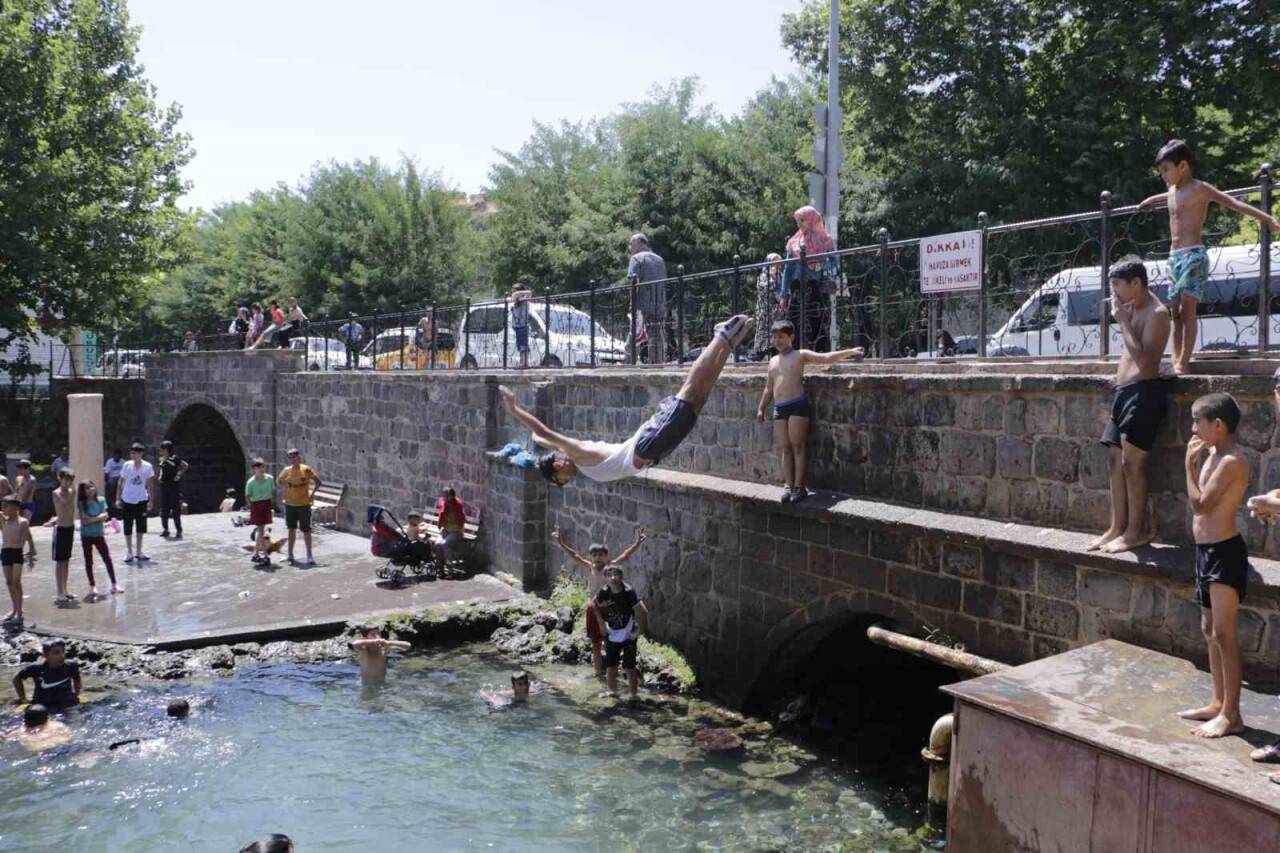 Serinlemek için tercih ediliyor, hastalık saçıyor