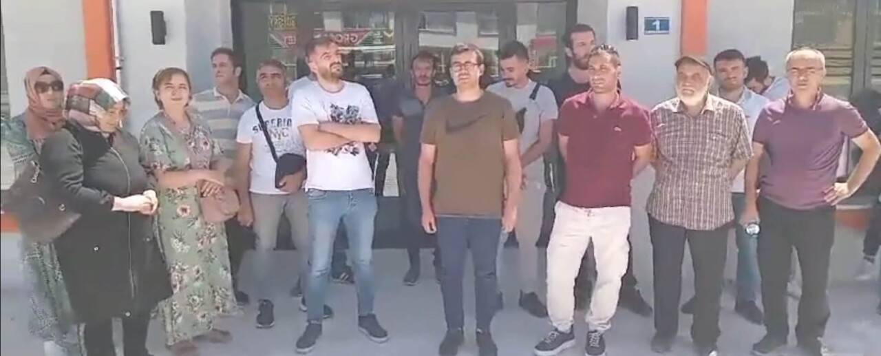 Ardıçlı TOKİ'de 4 ve 5. etap hak sahiplerinden teslimat açıklaması