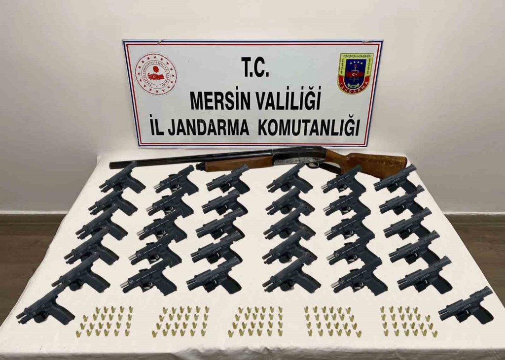 Kaçak silah ticaretine yönelik operasyonda 4 kişi tutuklandı