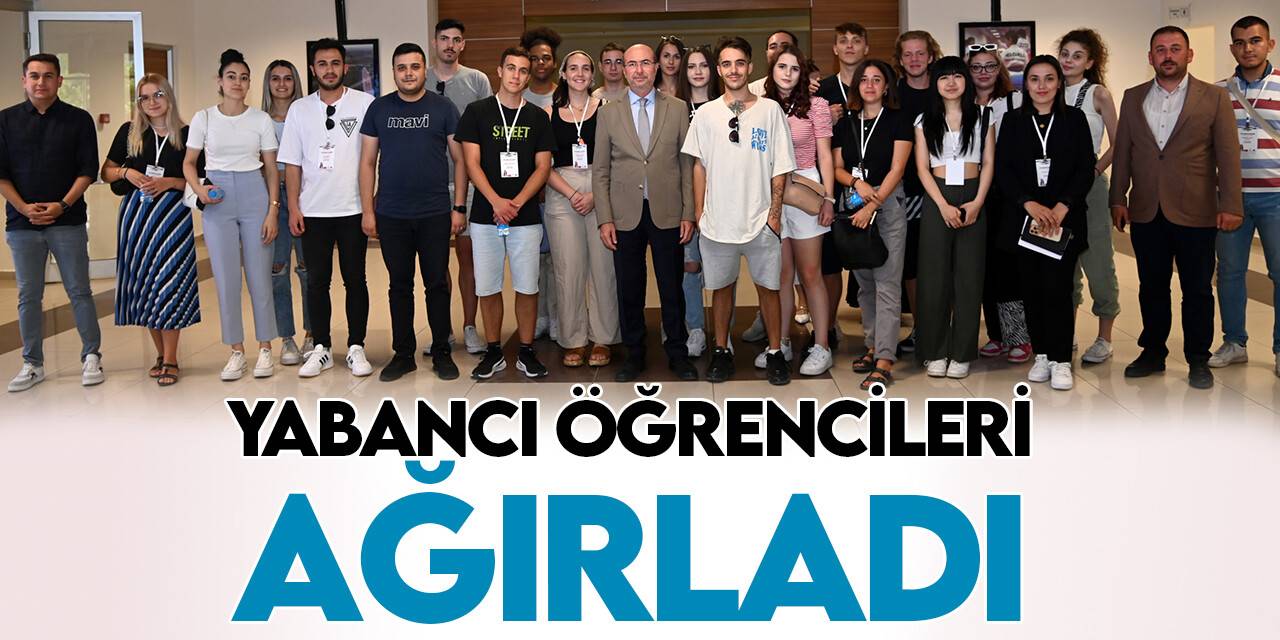 Yabancı öğrencilerden Başkan Pekyatırmacı'ya ziyaret