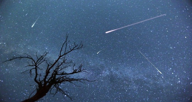 İstanbul’a meteor düştü iddiası: Çekilen görüntüler paylaşıldı