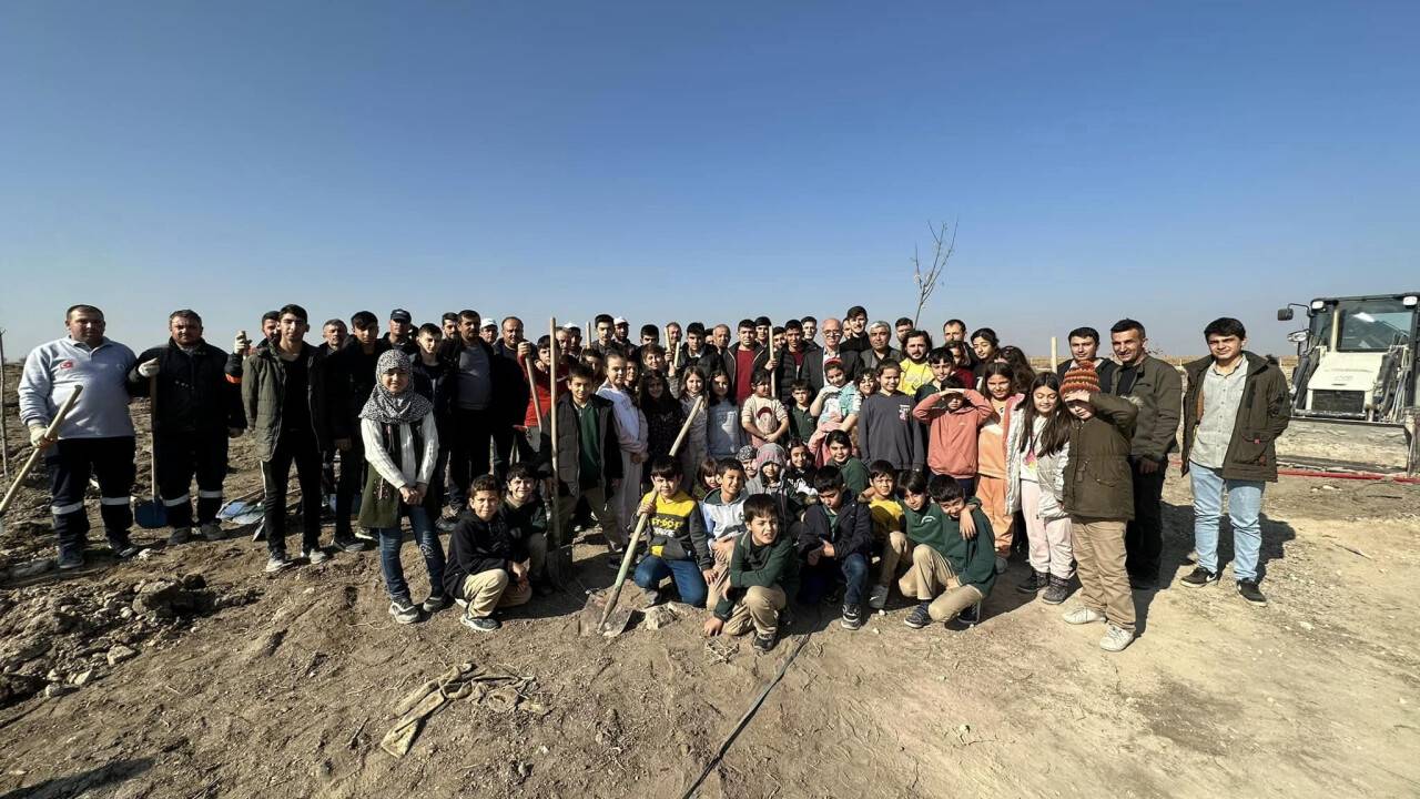 Çumra’da yeşil alan çalışmaları