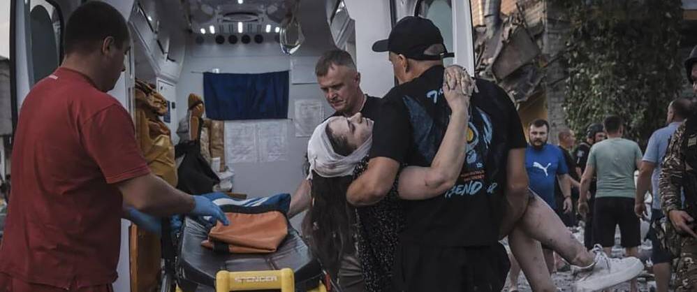 Rusya Ukrayna’da yerleşim yerine saldırdı, ölü sayısı 8'e yükseldi