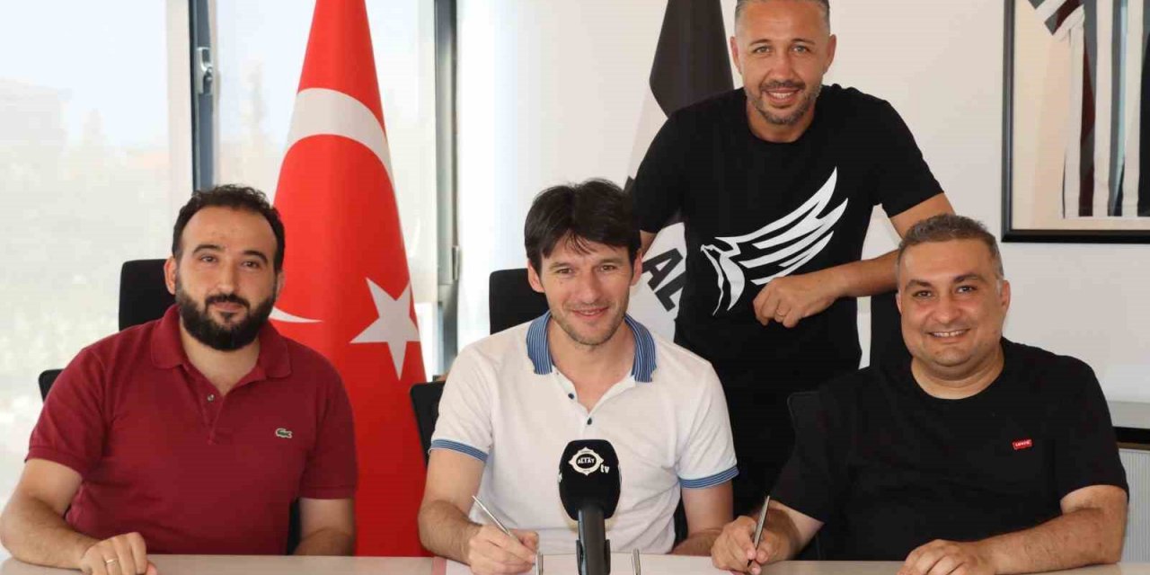 Altay, İbrahim Akın’la yollarını ayırdı