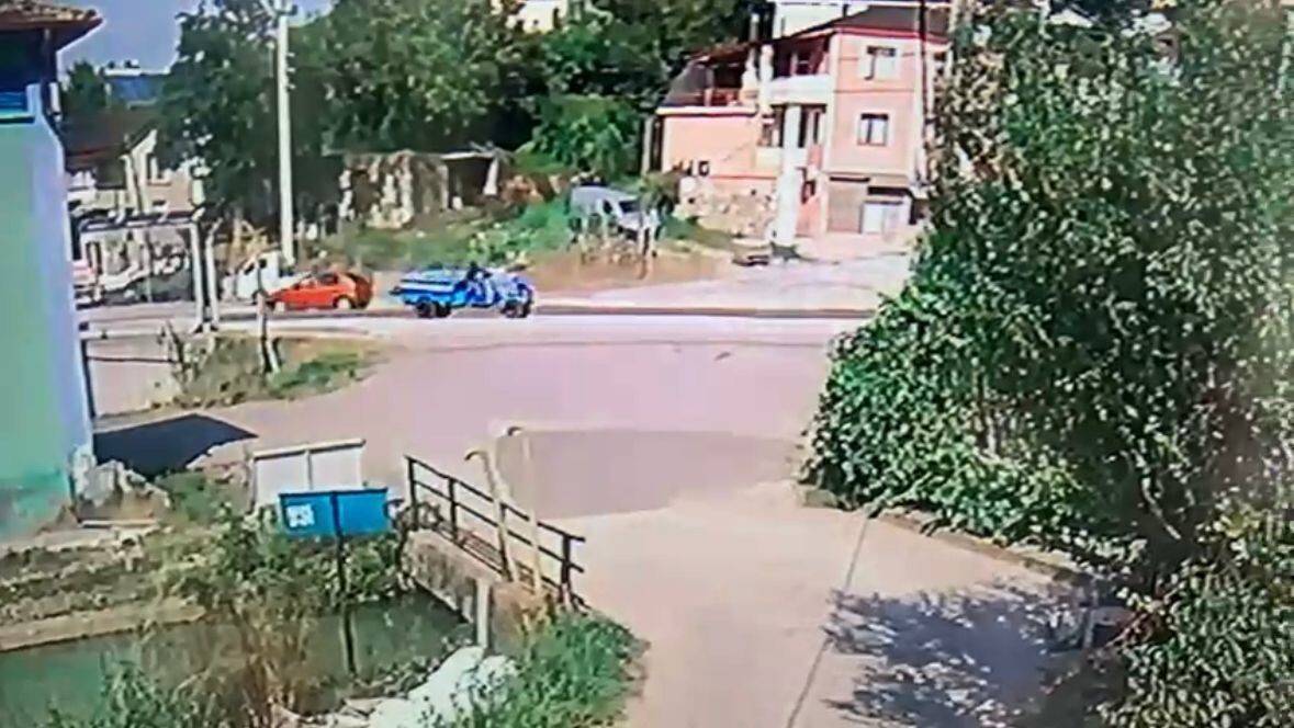 Motosikletle patpat çarpıştı