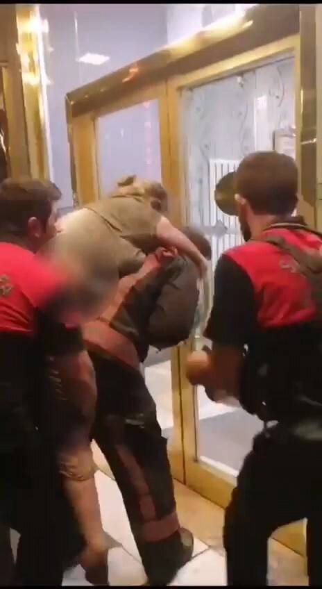 Baygın kadını alevlerin arasından böyle kurtardılar