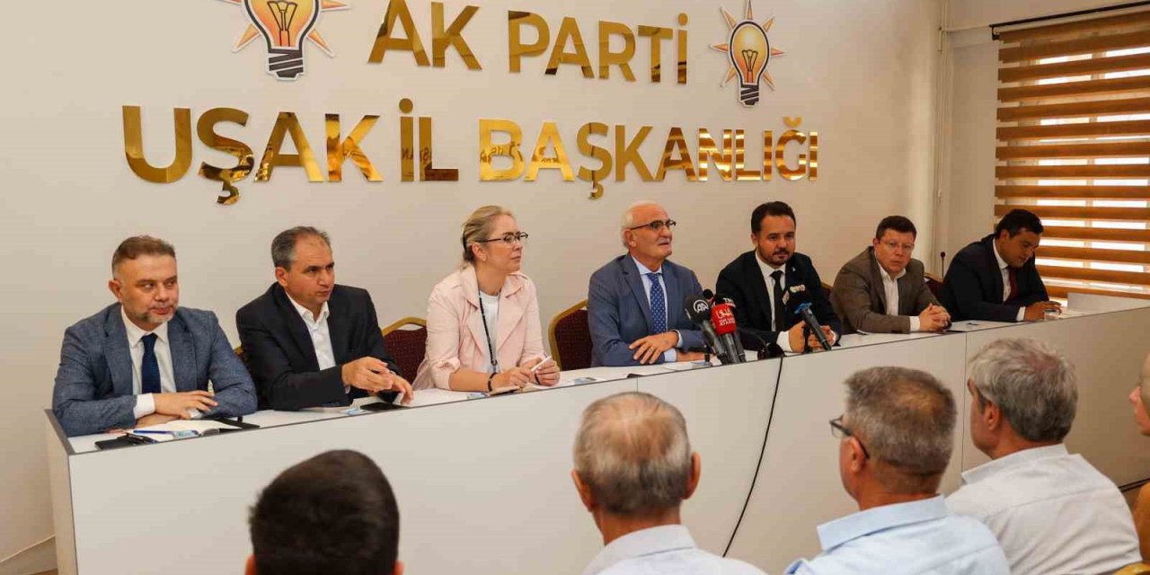 AK Partili Yılmaz: "Biz işimize bakıyoruz, onlar birbirleriyle uğraşa dursunlar"